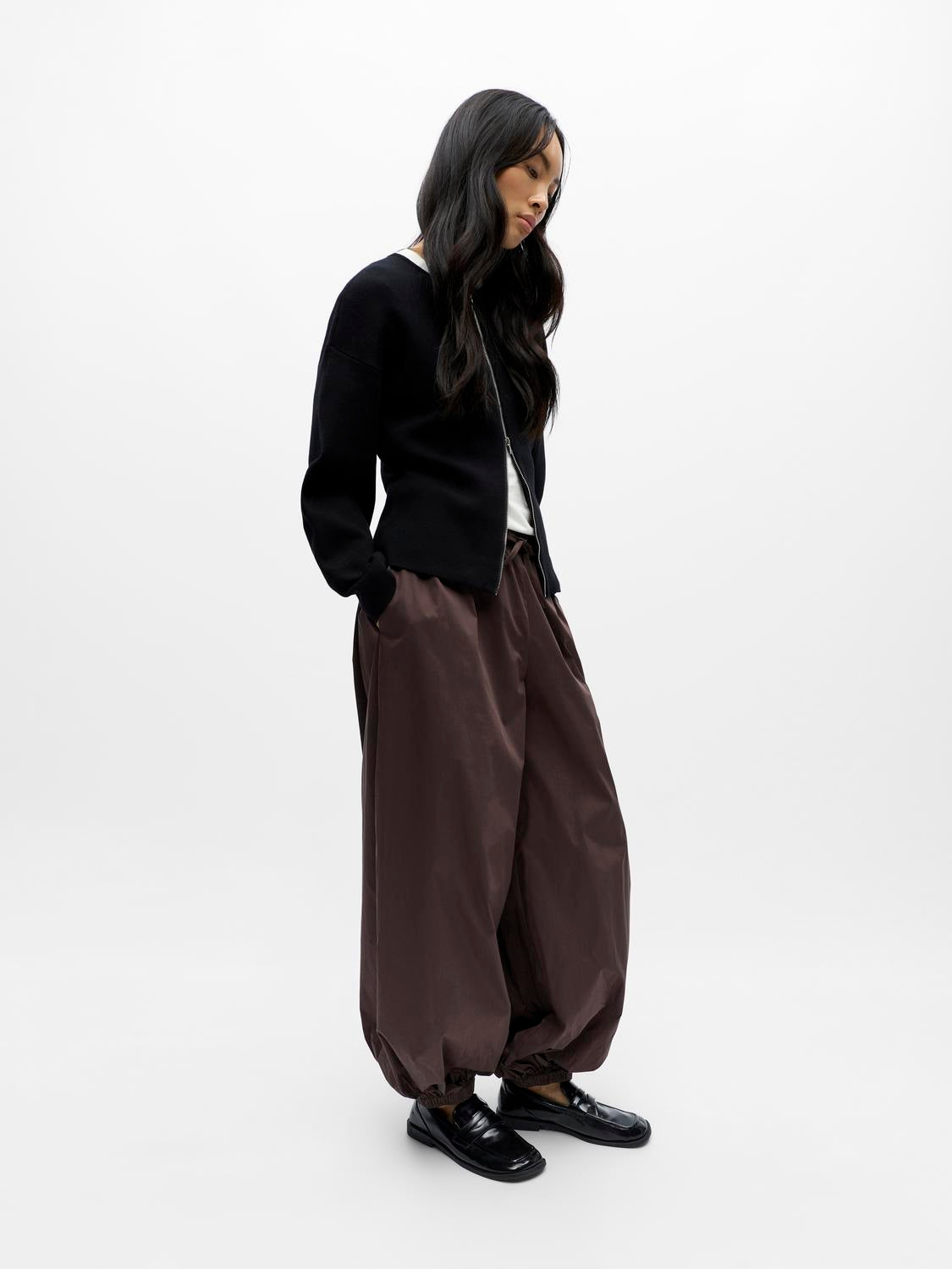 model_shot-detail